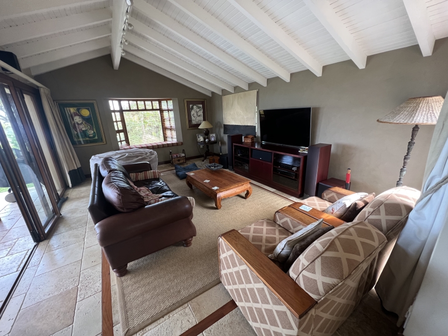 4 Bedroom Property for Sale in Blue Bend Eastern Cape